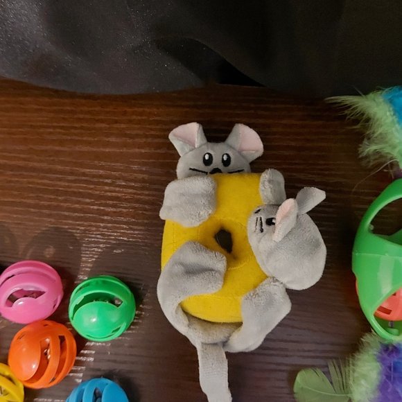 Cat/Kitten Toy Bundle #1 - Picture 2 of 3